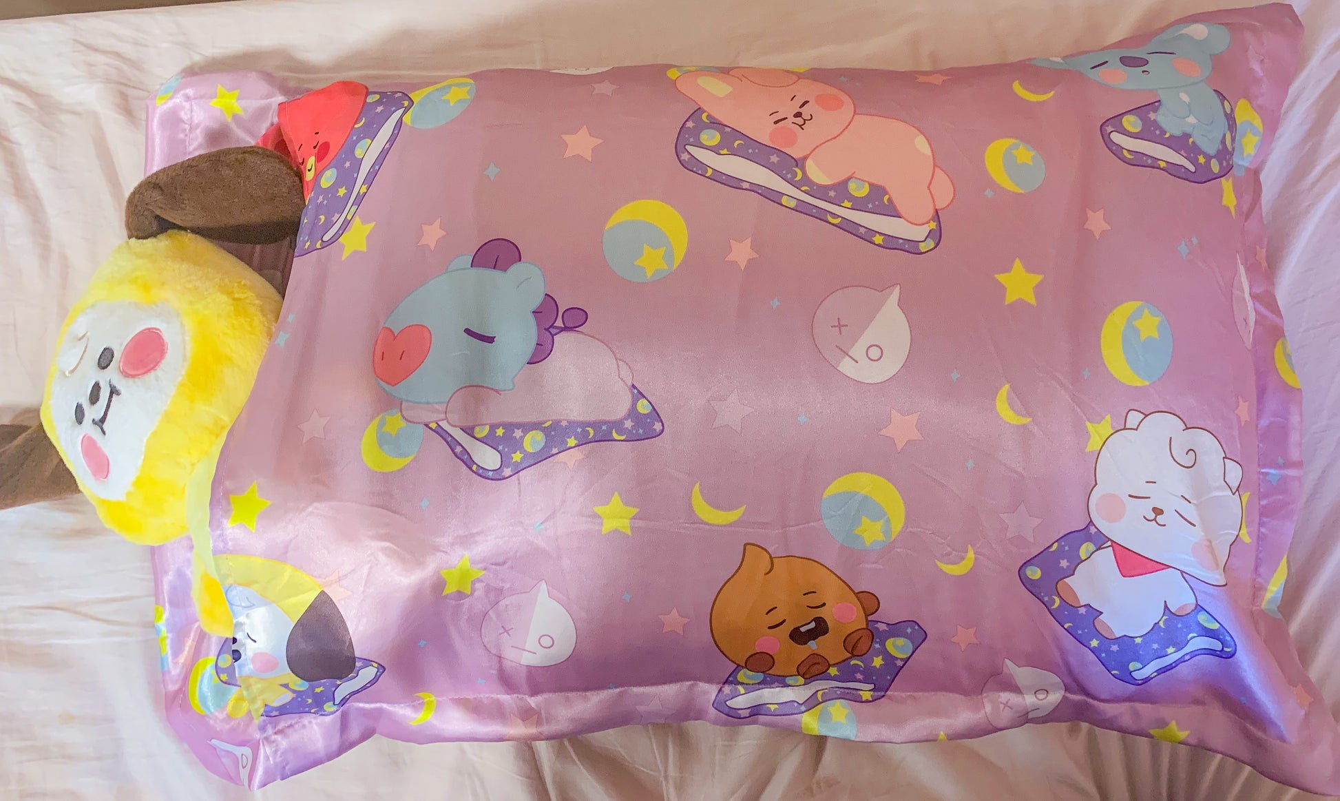 BT21 Themed Satin Pillowcase